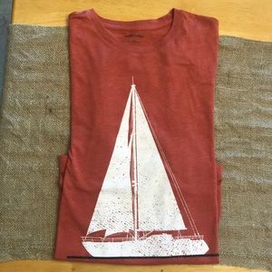 Banana Republic graphic tee